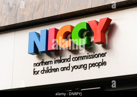 Melden Sie für den Nordirland-Kommissar für Kinder und Jugendliche (NICCY an) Stockfoto