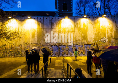 Bethlehem-Wand-Kunst-Installation von Justin Butcher in London Stockfoto