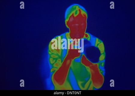 Porträt des Fotografen von Thermographic oder Infrarot - Thermo Kamera Stockfoto