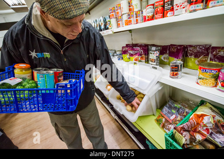 Die Lewisham Lebensmittelbank in New Cross, London, UK. Stockfoto