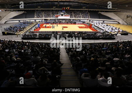 1. Yoyogi-Gymnasium, Tokio, Japan. 4. Januar 2014. Allgemeine Ansicht, 4. Januar 2014 - Basketball: 89. Kaisers Cup, der 80. Kaiserin Cup All Japan General Basketball-Meisterschaft am 1. Yoyogi-Gymnasium, Tokio, Japan. Bildnachweis: AFLO SPORT/Alamy Live-Nachrichten Stockfoto