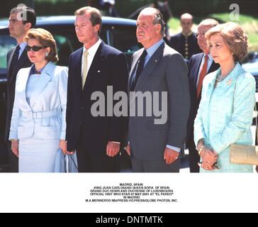 7. Mai 2001 - MADRID, Spanien... KÖNIG JUAN CARLOSAND KÖNIGIN SOFIA VON SPANIEN. GRAND-DUC HENRI UND DUCHESSE VON LUXENBURG. OFFIZIELLER BESUCH DER STAR 7. MAI 2001 BEI '' EL PARDO''. IN MADRID. M.A.MERINEROÂ© IMAPRESS-VO. Presse / (Kredit-Bild: © Globe Photos/ZUMAPRESS.com) Stockfoto