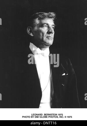 22. März 2001 - LEONARD BERNSTEIN 1975. DM / 1975 (Kredit-Bild: © Globe Photos/ZUMAPRESS.com) Stockfoto