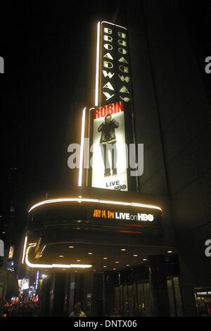 1. Januar 1980 - K5576JBB: ROBIN WILLIAMS LIVE ON BROADWAY im BROADWAY THEATRE IN NEW YORK CITY 14.07.02. JOHN BARRETT / 2002 (Kredit-Bild: © Globe Photos/ZUMAPRESS.com) Stockfoto