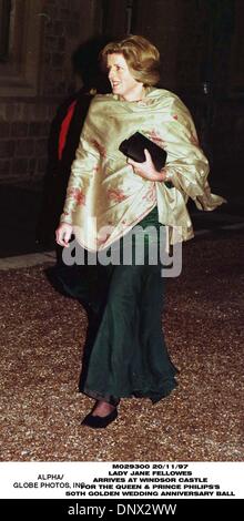 20. November 1997 - Windsor, UK - Lady Jane Fellows, die Schwester von der späten Prinzessin von Wales, kommen die im Windsor castle für heutige Ball anlässlich den 50. Hochzeitstag von der Queen und Prinz Philip. (Kredit-Bild: © Globe Photos/ZUMAPRESS.com) Stockfoto