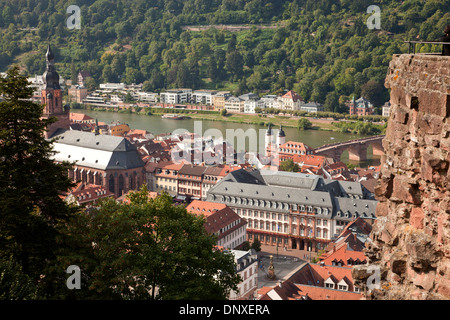 Blick von der Burg über der alten Stadt und Neckar River in Heidelberg, Baden-Württemberg, Deutschland Stockfoto