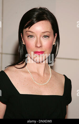 8. Dezember 2005; Los Angeles, Kalifornien, USA; Schauspielerin MOLLY PARKER bei Ankunft an der Los-Angeles-premiere von "Match Point" im Los Angeles County Museum of Art statt. Obligatorische Credit: Foto von Jerome Ware/ZUMA Press. (©) Copyright 2005 von Jerome Ware Stockfoto