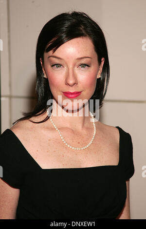 8. Dezember 2005; Los Angeles, Kalifornien, USA; Schauspielerin MOLLY PARKER bei Ankunft an der Los-Angeles-premiere von "Match Point" im Los Angeles County Museum of Art statt. Obligatorische Credit: Foto von Jerome Ware/ZUMA Press. (©) Copyright 2005 von Jerome Ware Stockfoto