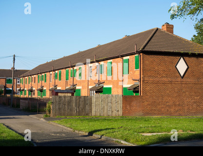 Mit Brettern vernagelt Rates Häuser bei Port Clarence, Nord-Ost-England, UK Stockfoto