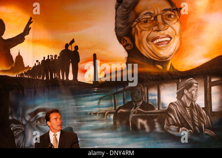 16. Januar 2006; San Francisco, CA, USA; Feier des Martin Luther King Day beitreten lokale Würdenträgern lokale afrikanische amerikanische Führer in San Francisco für ein Frühstück Treffen während der ehemalige Kalifornien Gouverneur ARNOLD SCHWARZENEGER zur Unterstützung der Arbeit von Dr. King spricht und legacy. Obligatorische Credit: Foto von Mike Fox/ZUMA Press. (©) Copyright 2006 von Mike Fox Stockfoto