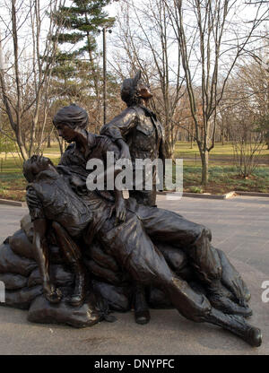 7. Februar 2006; Washington, DC, USA; Die Vietnam-Veteranen Krieg Memorial Krankenschwestern Widmung befindet sich in Washington, DC.  Aus seiner gefeierten Symbole des Patriotismus, seine unentdeckten Nachbarschaften begeistern die Sehenswürdigkeiten und Geräusche der Hauptstadt der Nation Millionen von Besuchern jedes Jahr. Vollgepackt mit Sehenswürdigkeiten, Attraktionen und eine endlose Kalender von Sonderveranstaltungen, Washington, DC von frei Stockfoto