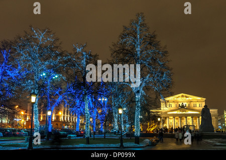 Urlaub-Beleuchtung in der Moskauer Straße in der Nähe von Bolschoi-Theater Stockfoto