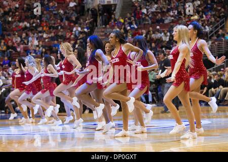 6. Januar 2014: Philadelphia 76ers Dream-Team in Aktion während der NBA-Spiel zwischen den Minnesota Timberwolves und die Philadelphia 76ers im Wells Fargo Center in Philadelphia, Pennsylvania. Die Timberwolves gewinnen 126 / 95. (Christopher Szagola/Cal Sport Media) Stockfoto