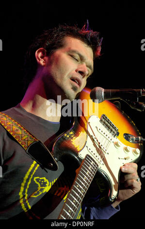 31. März 2006; Tempe, AZ, USA; ARC ANGELS die live bei der Tempe Musik Festival 2006 feiert 60. Geburtstag Fender-Gitarren. Obligatorische Credit: Foto von Jerome Brunet/ZUMA Press. (©) Copyright 2006 von Jerome Brunet Stockfoto