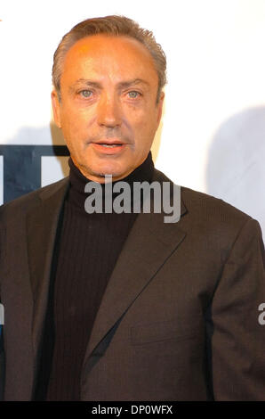 4. April 2006; Hollywood, Kalifornien, USA; UDO KIER besucht die Saison 2 Launch Party für Showtime "Masters of Horror" Party in The Ivar Theater in Hollywood. Obligatorische Credit: Foto von Rob DeLorenzo/ZUMA Press. (©) Copyright 2006 by Rob DeLorenzo Stockfoto