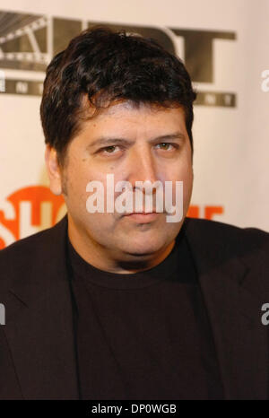 4. April 2006; Hollywood, Kalifornien, USA; CHUCK WILLIAMS besucht die Saison 2 Launch Party für Showtime "Masters of Horror" Party in The Ivar Theater in Hollywood. Obligatorische Credit: Foto von Rob DeLorenzo/ZUMA Press. (©) Copyright 2006 by Rob DeLorenzo Stockfoto