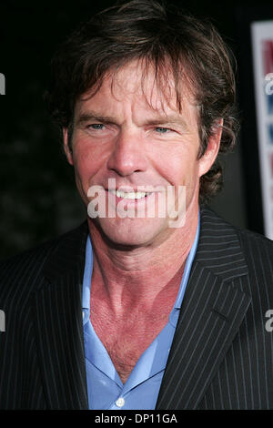 11. April 2006; Hollywood, Kalifornien, USA; Schauspieler DENNIS QUAID bei der Weltpremiere von "American Dreamz" am Arclight Theater in Hollywood statt. Obligatorische Credit: Foto von Jerome Ware/ZUMA Press. (©) Copyright 2006 von Jerome Ware Stockfoto