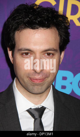 New York, New York, USA. 6. Januar 2014. Schauspieler ALEX KARPOVSKY besucht die New Yorker Premiere der 3. Staffel der HBO Serie der "Girls" im Jazz at Lincoln Center statt. Bildnachweis: Nancy Kaszerman/ZUMAPRESS.com/Alamy Live-Nachrichten Stockfoto