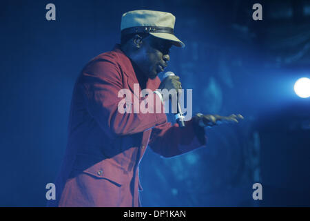 3. Mai 2006; New York, NY, USA; Anthony Hamilton im Beacon Theater.  Obligatorische Credit: Foto von Aviv klein/ZUMA Press. (©) Copyright 2006 von Aviv klein Stockfoto