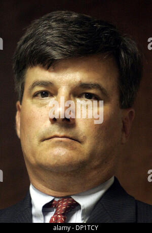 8. Mai 2006; West Palm Beach, FL, USA; Assistant US Attorney John Kastrenakes. Obligatorische Credit: Foto von Libby Volgyes/Palm Beach Post/ZUMA Press. (©) Copyright 2006 von Palm Beach Post Stockfoto