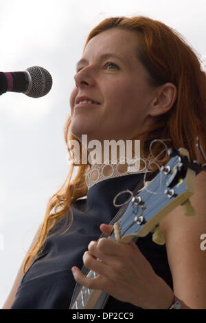 26. Mai 2006; George, WA, USA; "Neko Case" bei Sasquatch Musik Festival 2006 2.Tag statt am Schlucht Amp-Theater. Obligatorische Credit: Foto von Daren Fentiman/ZUMA Press. (©) Copyright 2006 von Daren Fentiman Stockfoto