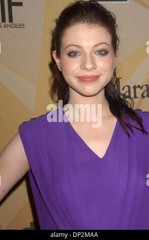 6. Juni 2006; Los Angeles, Kalifornien, USA; Schauspielerin MICHELLE TRACHTENBERG bei Frauen im Film präsentiert: "Bringt uns die Welt des Films" der 2006 Crystal Lucy Awards, im The Century Plaza Hotel statt.                                Obligatorische Credit: Foto von Paul Fenton/ZUMA KPA... (©) Copyright 2006 von Paul Fenton Stockfoto