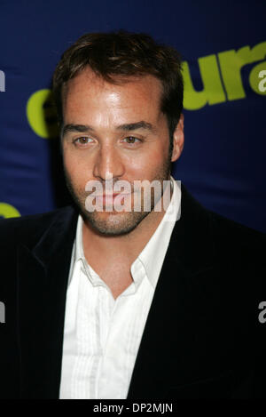 7. Juni 2006; New York, NY, USA; Schauspieler JEREMY PIVEN im Ankunftsbereich für die 3. Saison-New-York-premiere von HBO Serie "Entourage" war das Skirball Center for the Performing Arts an der New York University. Obligatorische Credit: Foto von Nancy Kaszerman/ZUMA Press. (©) Copyright 2006 von Nancy Kaszerman Stockfoto
