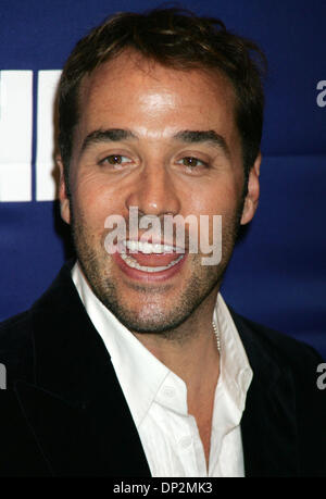 7. Juni 2006; New York, NY, USA; Schauspieler JEREMY PIVEN im Ankunftsbereich für die 3. Saison-New-York-premiere von HBO Serie "Entourage" war das Skirball Center for the Performing Arts an der New York University. Obligatorische Credit: Foto von Nancy Kaszerman/ZUMA Press. (©) Copyright 2006 von Nancy Kaszerman Stockfoto