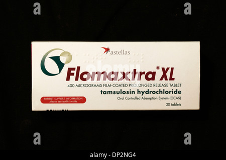 Flomaxtra XL 400mg-Tabletten, Tamsulosin Hydrochlorid, Pack, Tablette 400 mg Arzneimittelverordnung Medikamente Medizin Arzneimittel verschrieben Stockfoto