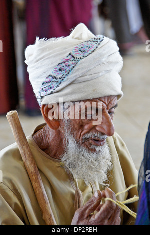 Beduinen (Beduinen) Greis, Sinaw, Oman Stockfoto