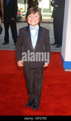 14. Juni 2006; Los Angeles, Kalifornien, USA;  Schauspieler JOSEPH CASTANON am "Klick" Los Angeles Premiere statt im Mann Village Theater, Westwood.                               Obligatorische Credit: Foto von Paul Fenton/ZUMA KPA... (©) Copyright 2006 von Paul Fenton Stockfoto