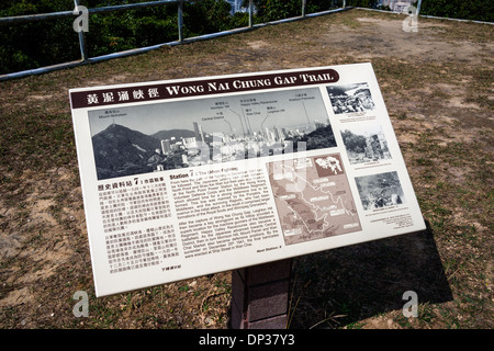 Wong Nai Chung Gap Trail Informationen und Karte Zeichen, Hong Kong Stockfoto