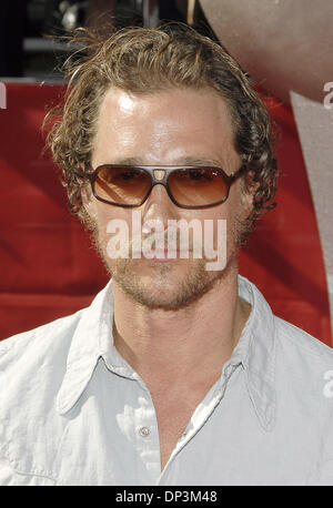 12. Juli 2006; Hollywood, Kalifornien, USA; Schauspieler MATTHEW McCONAUGHEY auf der 2006 vergibt ESPY im Kodak Theatre. Obligatorische Credit: Foto von Vaughn Youtz/ZUMA Press. (©) Copyright 2006 von Vaughn Youtz Stockfoto