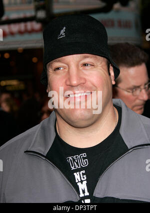 17. Juli 2006; Westwood, Kalifornien, USA; Schauspieler KEVIN JAMES auf der "Monster House" Los Angeles Premiere statt im Village Theatre. Obligatorische Credit: Foto von Lisa O'Connor/ZUMA Press. (©) Copyright 2006 von Lisa O'Connor Stockfoto