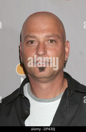 22. Juli 2006; Los Angeles, Kalifornien, USA; Schauspieler HOWIE MANDEL an der Summer Press Tour 2006 - NBC Party statt im the Ritz-Carlton, Pasadena. Obligatorische Credit: Foto von Paul Fenton/ZUMA KPA... (?) Copyright 2006 von Paul Fenton Stockfoto