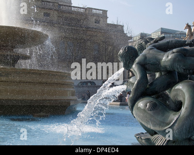 Fountain Trafalgar Square London England UK Stockfoto