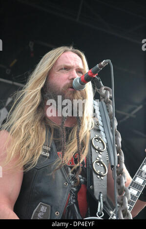 9. August 2006; Raleigh, NC, USA; ZAKK WYLDE von Black Label Society führt einen Satz auf dem Ozzfest 2006 im Alltel Pavillion in Raleigh, North Carolina. Obligatorische Credit: Foto von Tina Fultz/ZUMA Press. (©) Copyright 2006 by Tina Fultz Stockfoto