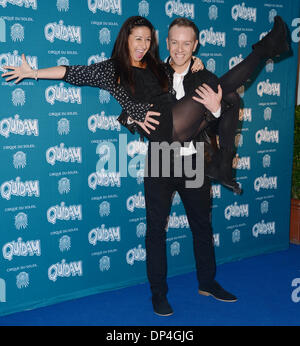 LONDON, ENGLAND - Januar 07: Hayley Tomaddon besucht die "Cirque Du Soleil: Quidam" Opening Night in der Royal Albert Hall am 7. Januar 2014 in London, England. (Foto: siehe Li) Stockfoto