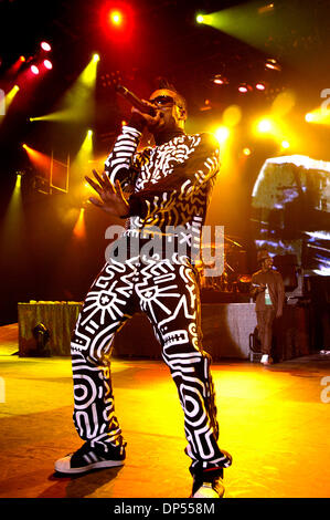 Sep 01, 2006; Atlantic City, New Jersey, USA; Die "Black Eyed Peas" durchführen live in Atlantic City, New Jersey auf 1. September 2006. Die "Monkey Business" Tour beherbergt einen ausverkauften Publikum im Borgata Hotel and Casino. Obligatorische Credit: Foto von Brooks Smothers/ZUMA Press. (©) Copyright 2006 von Brooks Smothers Stockfoto