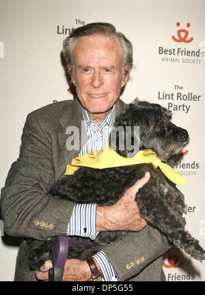 Sep 14, 2006; Los Angeles, Kalifornien, USA;   Schauspieler ROBERT CULP auf der The Lint Roller Party (beste Freunde Anumal Gesellschaft jährliche Spendenaktion zugunsten herrenloser Tiere in Los Angeles) statt an Smashbox Studios in Culver City. Obligatorische Credit: Foto von Paul Fenton/ZUMA KPA... (©) Copyright 2006 von Paul Fenton Stockfoto