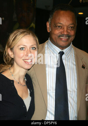 Sep 21, 2006; New York, NY, USA; REVEREND JESSE JACKSON und CHELSEA CLINTON am zweiten Tag der Clinton Global Initiative 2006 Jahrestagung statt auf der Sheraton New York Hotel obligatorisch Credit: Foto von Nancy Kaszerman/ZUMA Press. (©) Copyright 2006 von Nancy Kaszerman Stockfoto