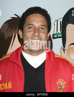 Sep 21, 2006; Los Angeles, Kalifornien, USA;  Schauspieler OSCAR NUNEZ auf Comedy Central feiert statt der 10. Staffel von South Park in der Menge Studios in Hollywood. Obligatorische Credit: Foto von Paul Fenton/ZUMA KPA... (©) Copyright 2006 von Paul Fenton Stockfoto