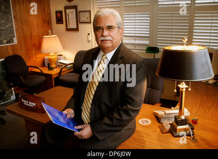 12. Oktober 2006; Oceanside, CA, USA; Oceanside Schulen Superintendent ...