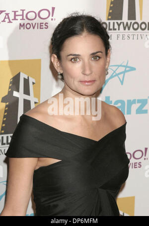 23. Oktober 2006; Los Angeles, Kalifornien, USA; Schauspielerin DEMI MOORE auf der 10. Jahrestagung Hollywood Film Festival Gala statt im Beverly Hilton Hotel. Obligatorische Credit: Foto von Paul Fenton/ZUMA KPA... (©) Copyright 2006 von Paul Fenton Stockfoto