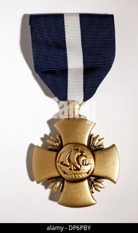 20. Oktober 2006; San Diego, CA, USA; Detail der militärischen Orden - dieses ist das Navy Cross. Obligatorische Credit: Foto von Nadia Borowski Scott/SDU-T/ZUMA Press. (©) Copyright 2006 by SDU-T Stockfoto