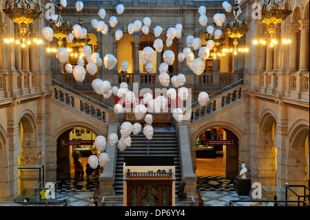 Innere des Kelvingrove Art Gallery and Museum, Glasgow, Schottland Stockfoto