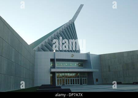 8. November 2006; Quantico, VA, USA; Das National Museum of Marine Corps und Heritage Center wird voraussichtlich diese Woche in Quantico, Virginia zu öffnen. Einweihungsfeier am Freitag, den 10. November stattfinden und von Präsident George Bush besucht werden. Am 13. November wird das Museum für die Öffentlichkeit zugänglich. Derzeit im Bau und soll im November 2006 der National Museu öffnen Stockfoto