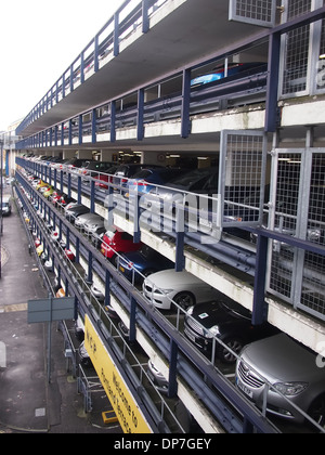 NCP Parkhaus Parkplatz im Stadtzentrum von Southampton Stockfoto