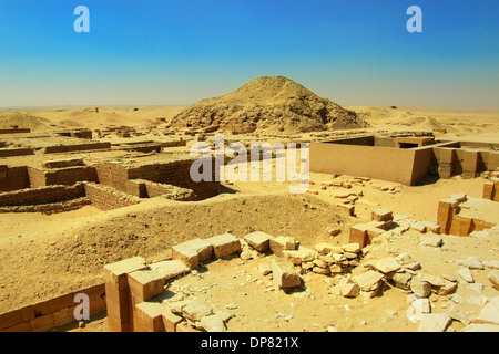 Archäologische Ort in der Nähe von Djoser-Stufenpyramide von Imhotep in Sakkara Stockfoto