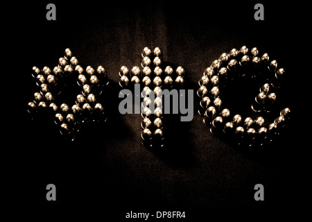 Symbole der abrahamitischen Totenkulte Stockfoto